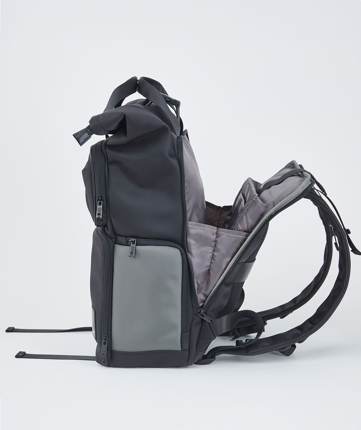 Traverse Backpack